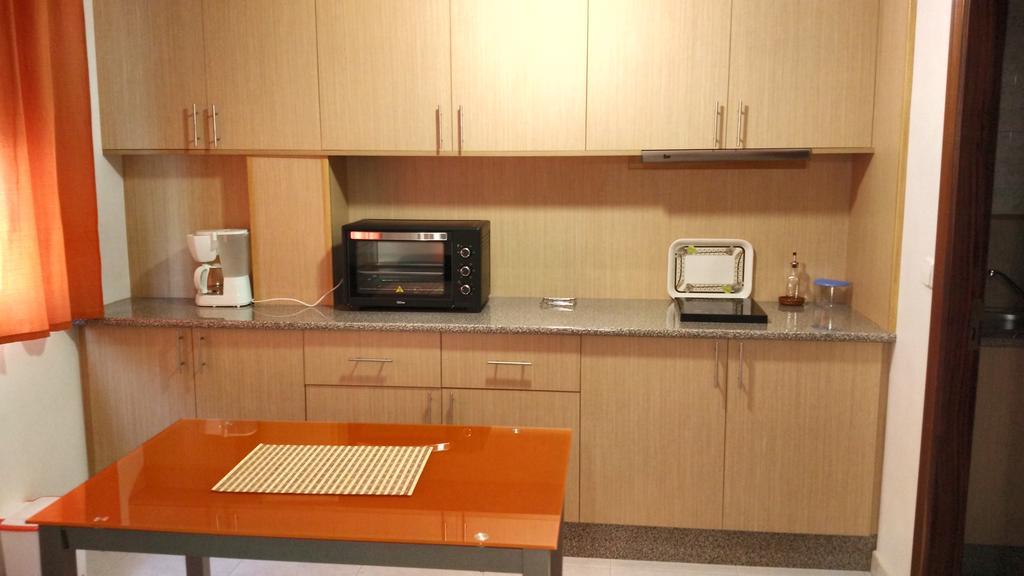 Apartamentos Ферол Екстериор снимка