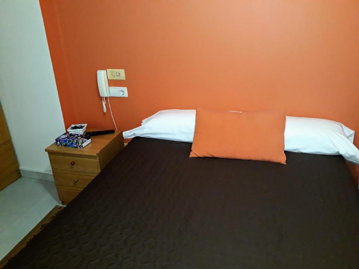 Apartamentos Ферол Екстериор снимка